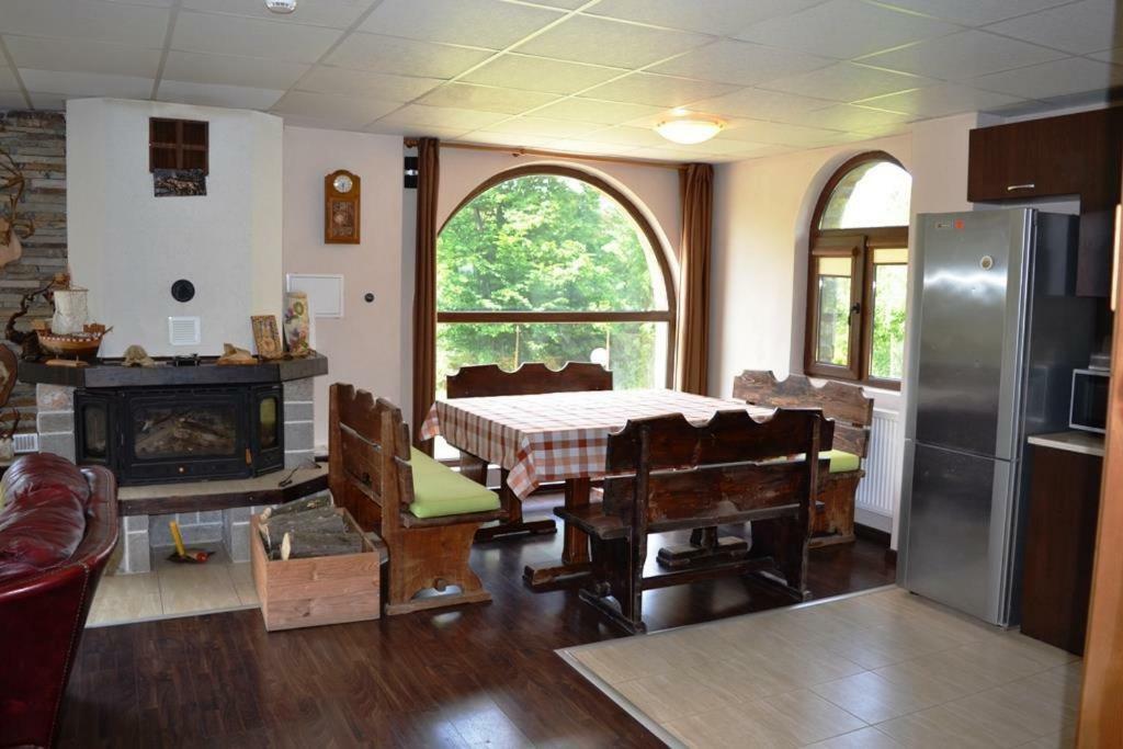 Sichanova Guest House Brŭchkovtsi Eksteriør billede