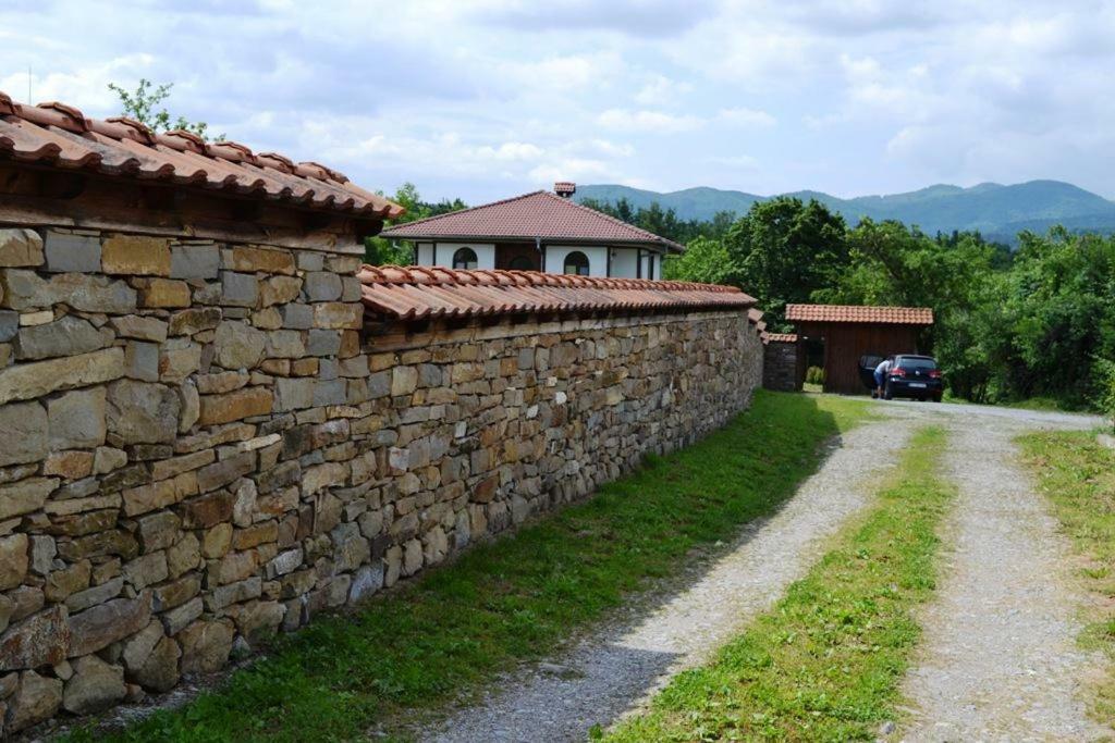 Sichanova Guest House Brŭchkovtsi Eksteriør billede